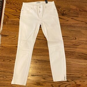 Zara woman’s white denim skinny jeans Sz 10